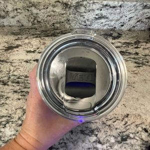 Yeti Rambler Tumbler